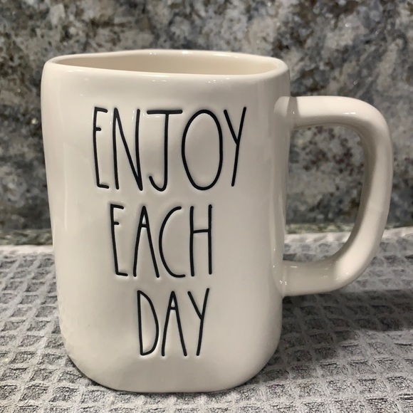 Rae Dunn ENJOY EACH DAY Mug